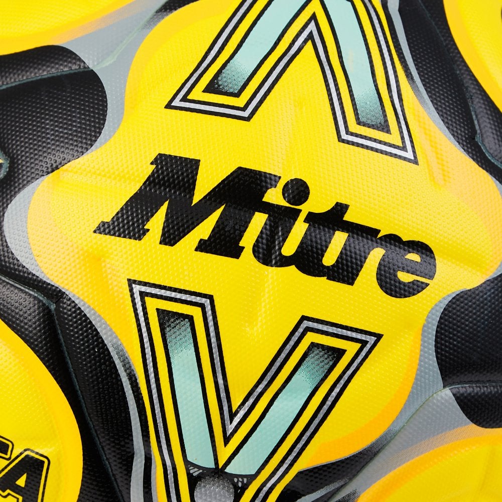 Mitre Delta Evo 24 football - Yellow