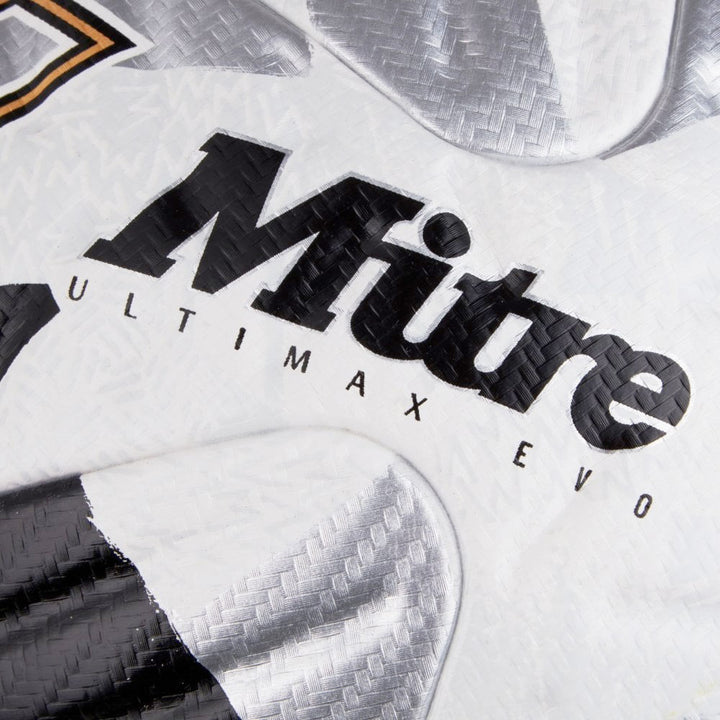 Mitre Ultimax Evo football
